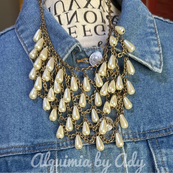 Pearl drops and brass bib short Victorian necklace - Picture 2 of 2